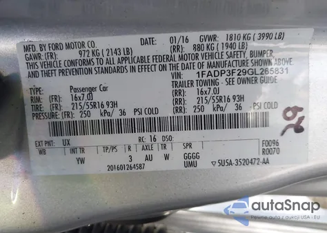 2016 Ford Focus Se z USA, uszkodzony, nr VIN 1FADP3F29GL265831